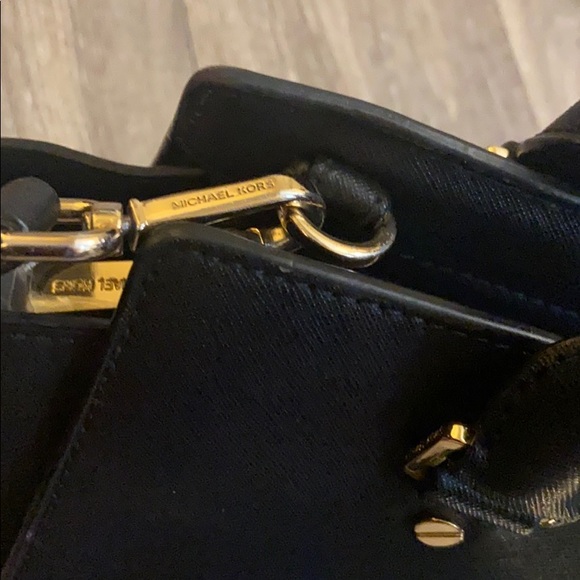 Medium Selma - Picture 3 of 8